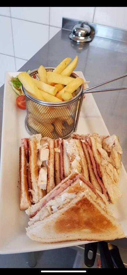 The Imperial Hotel Warrington Luaran gambar